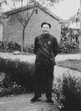 汪篯