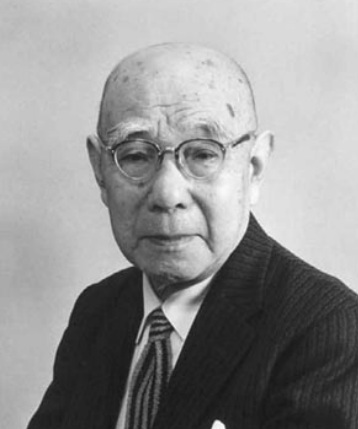宫崎市定