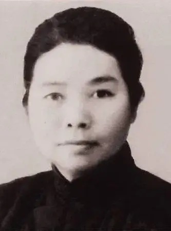 沈亦云